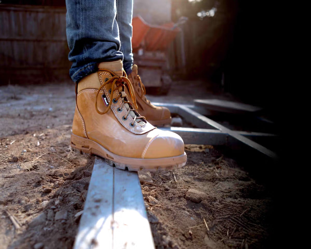 Redback Cobar Boot